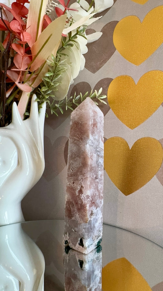 Pink Amethyst Turm
